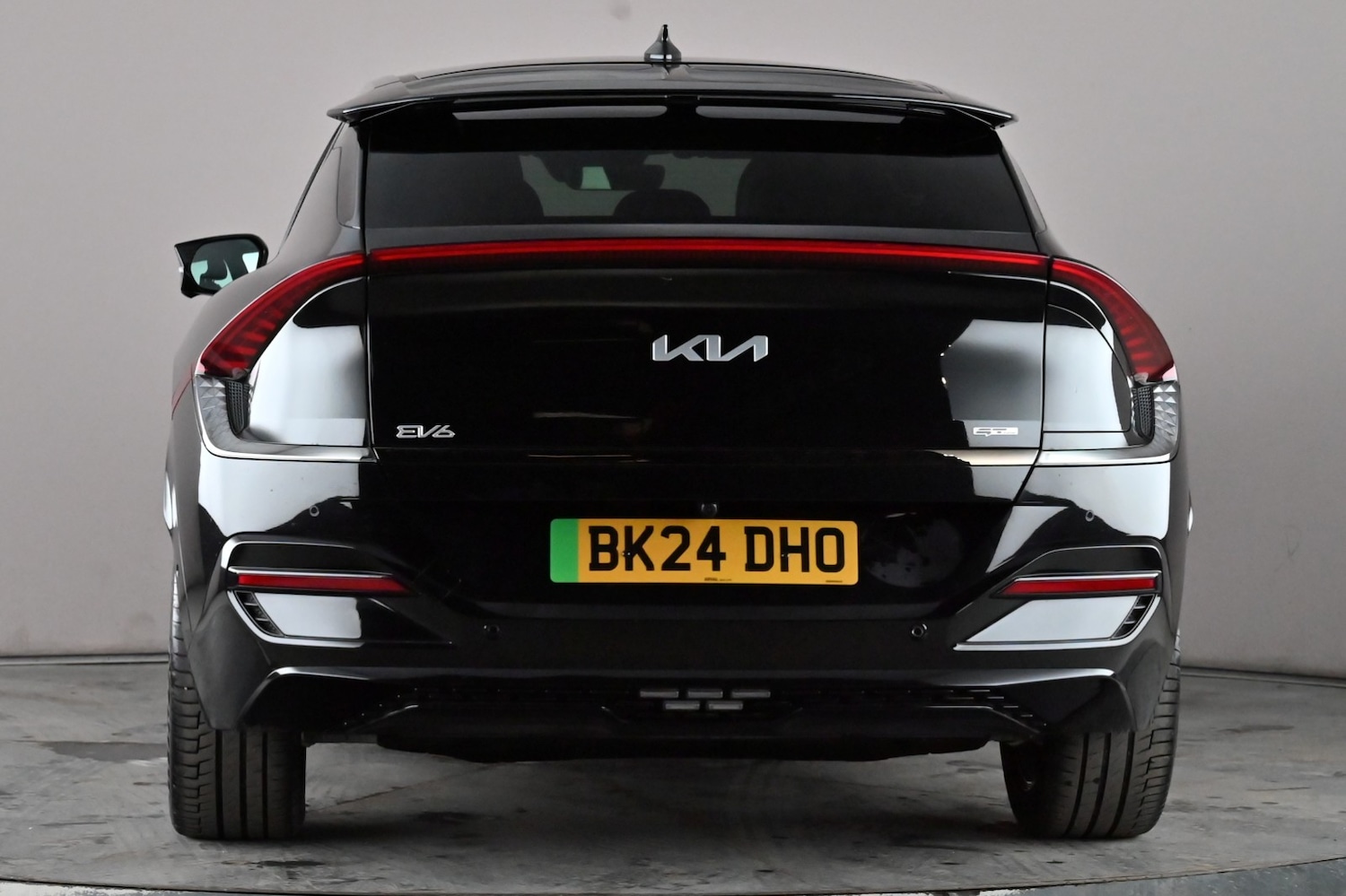 Used Kia EV6 2024 for sale - 76892957: Photo 6