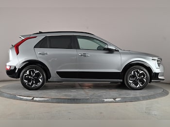 Used Kia Niro 2023 for sale - 78300253: Photo