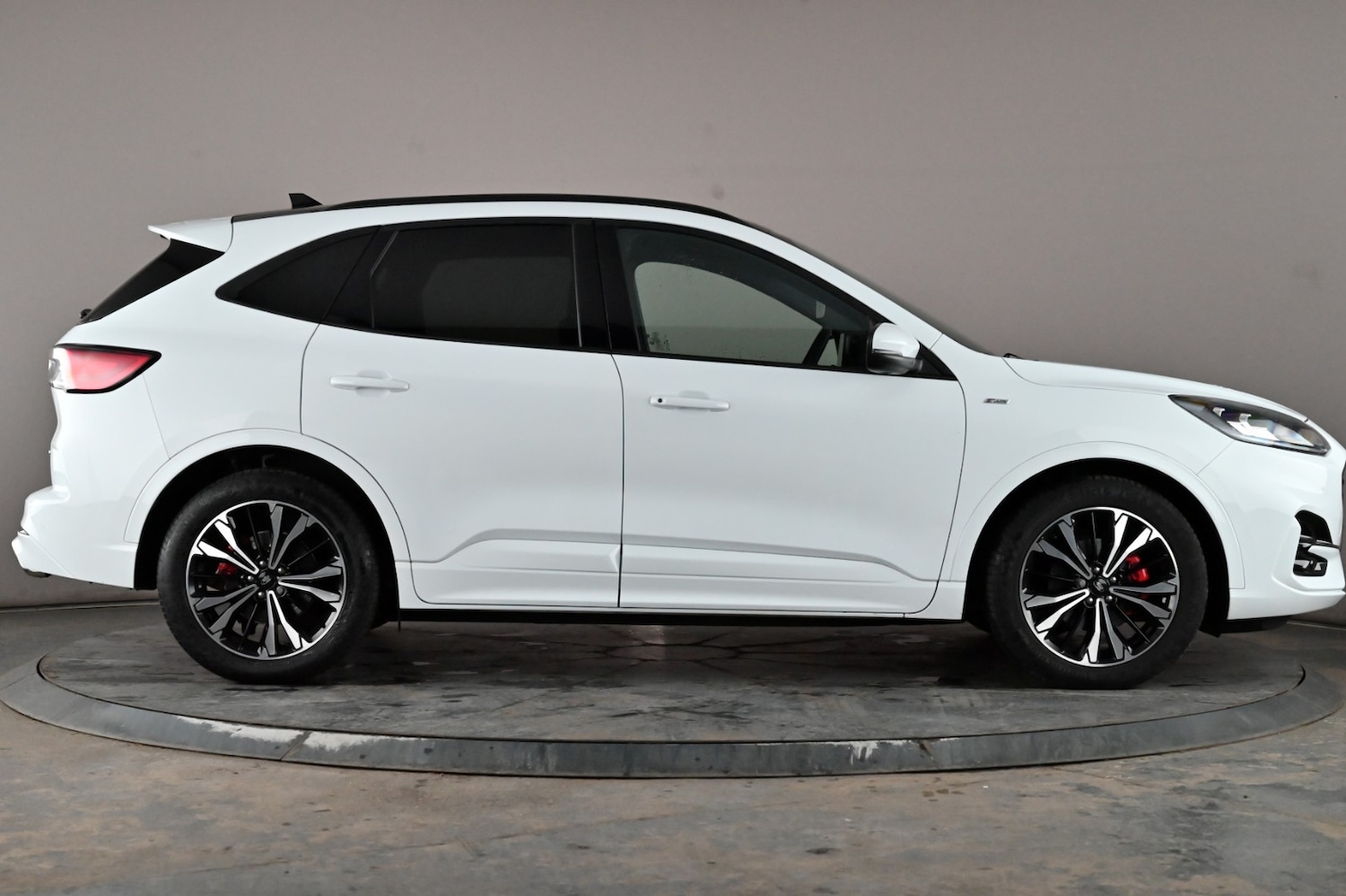 Used Ford Kuga 2022 for sale - 76666008: Photo 3