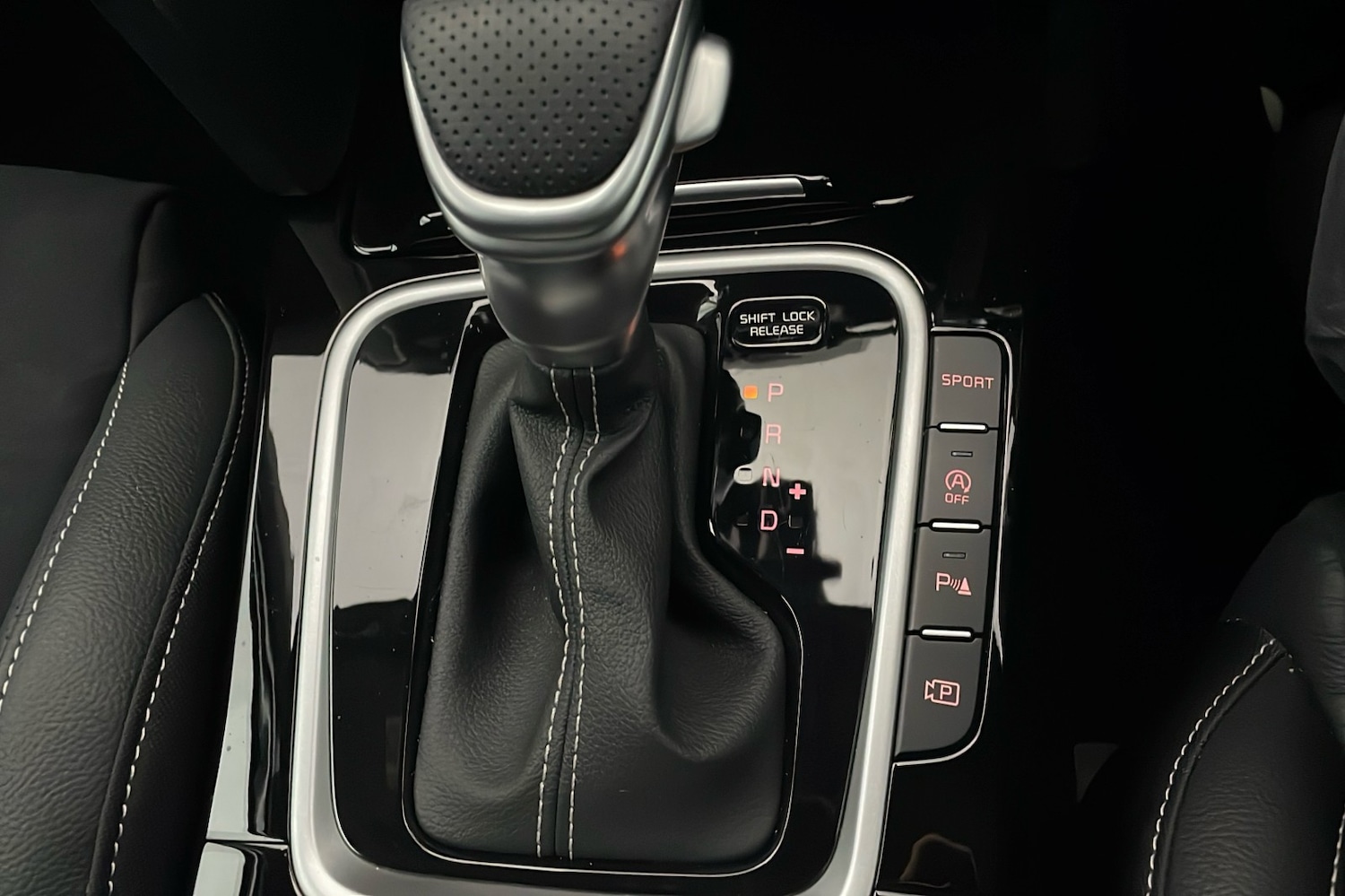 Used Kia XCeed 2025 for sale - 77107437: Photo 12