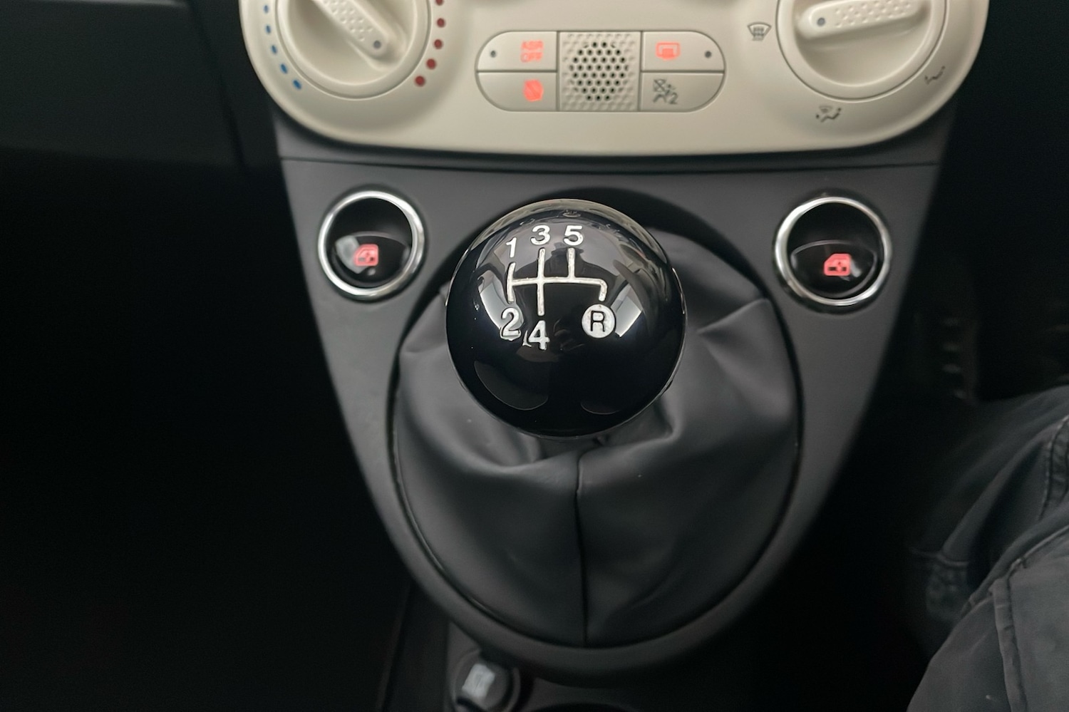 Used Fiat 500C 2018 for sale - 76250447: Photo 11