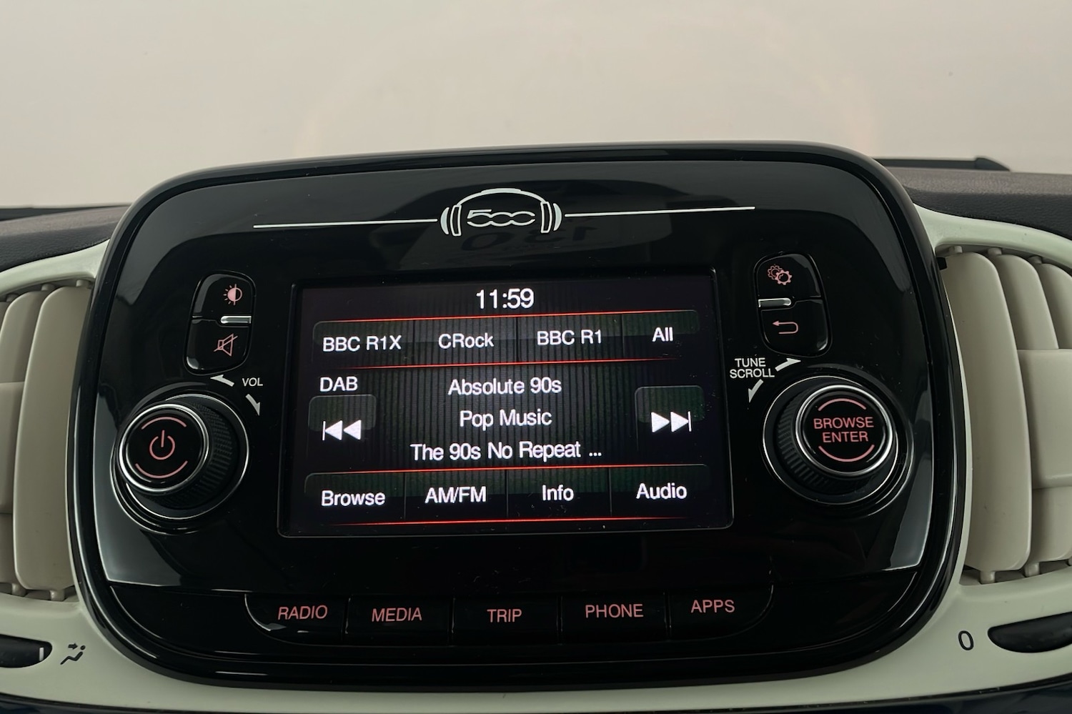 Used Fiat 500C 2018 for sale - 76250447: Photo 17