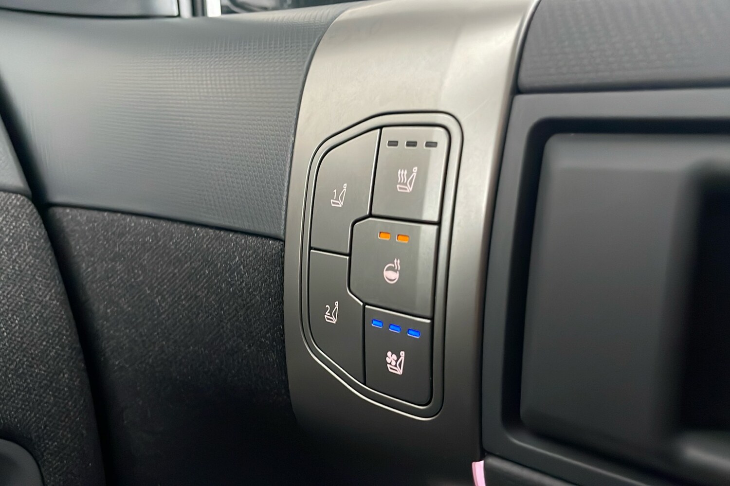 Used Kia EV3 2025 for sale - 77502507: Photo 34