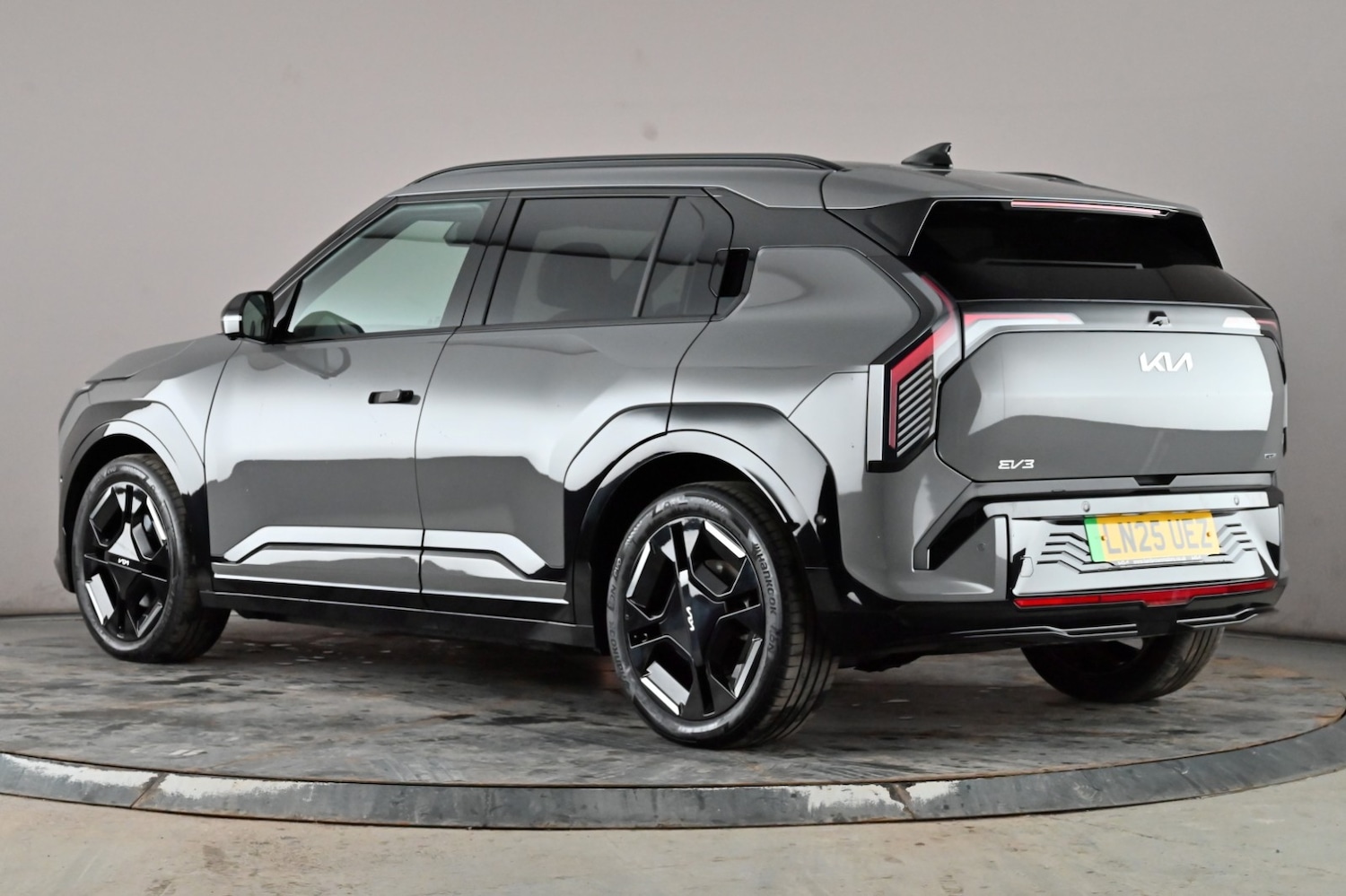 Used Kia EV3 2025 for sale - 77502507: Photo 5