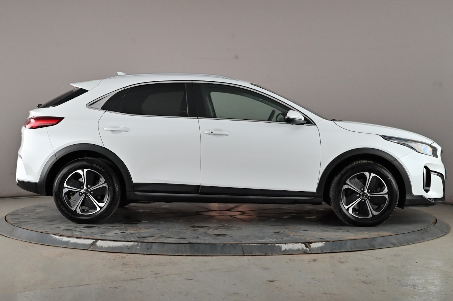 Used Kia XCeed 2023 for sale - 77896713: Photo 4