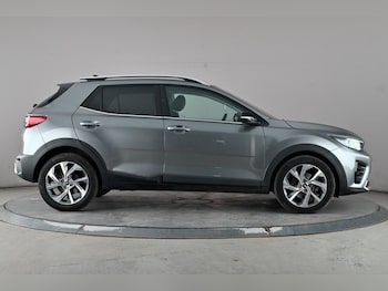 Used Kia Stonic 2024 for sale - 79104555: Photo