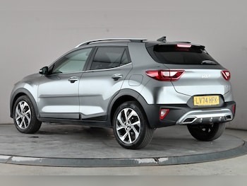 Used Kia Stonic 2024 for sale - 79104555: Photo