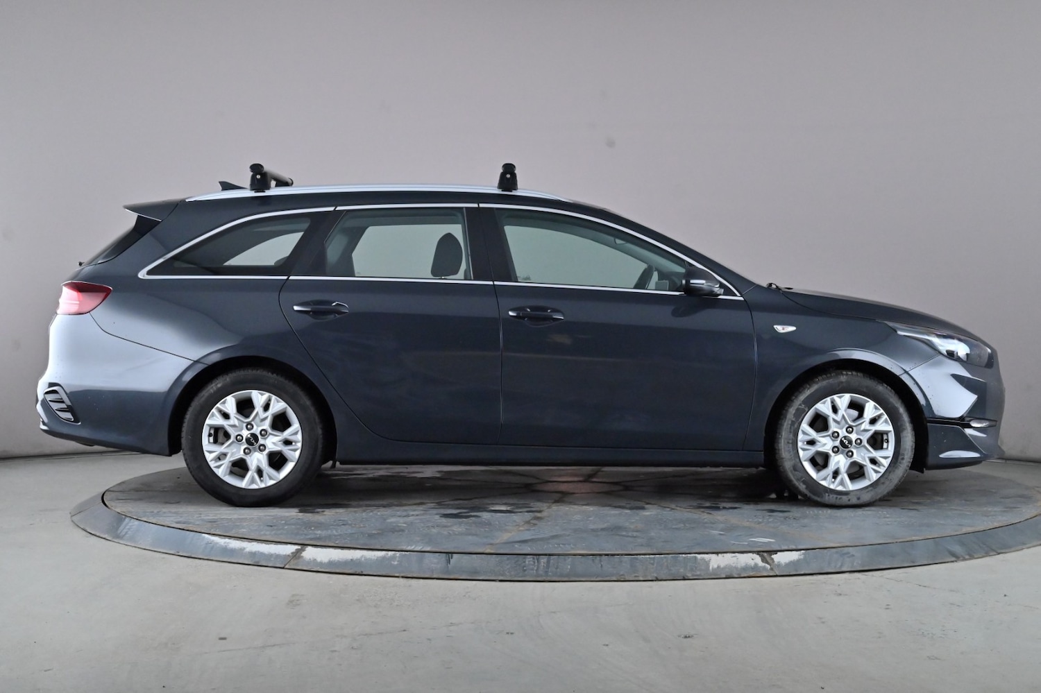 Used Kia Ceed 2023 for sale - 77639981: Photo 4