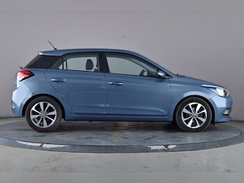 Used Hyundai i20 2016 for sale - 77694119: Photo