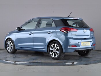 Used Hyundai i20 2016 for sale - 77694119: Photo