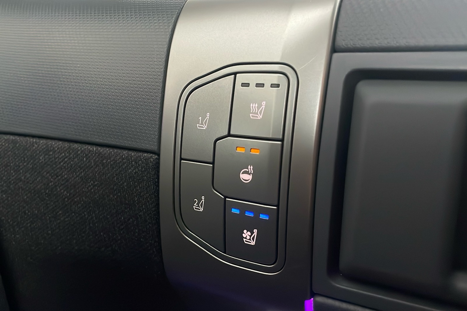 Used Kia EV3 2025 for sale - 77438085: Photo 34