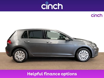Used Volkswagen Golf 2017 for sale - 76011634: Photo 2