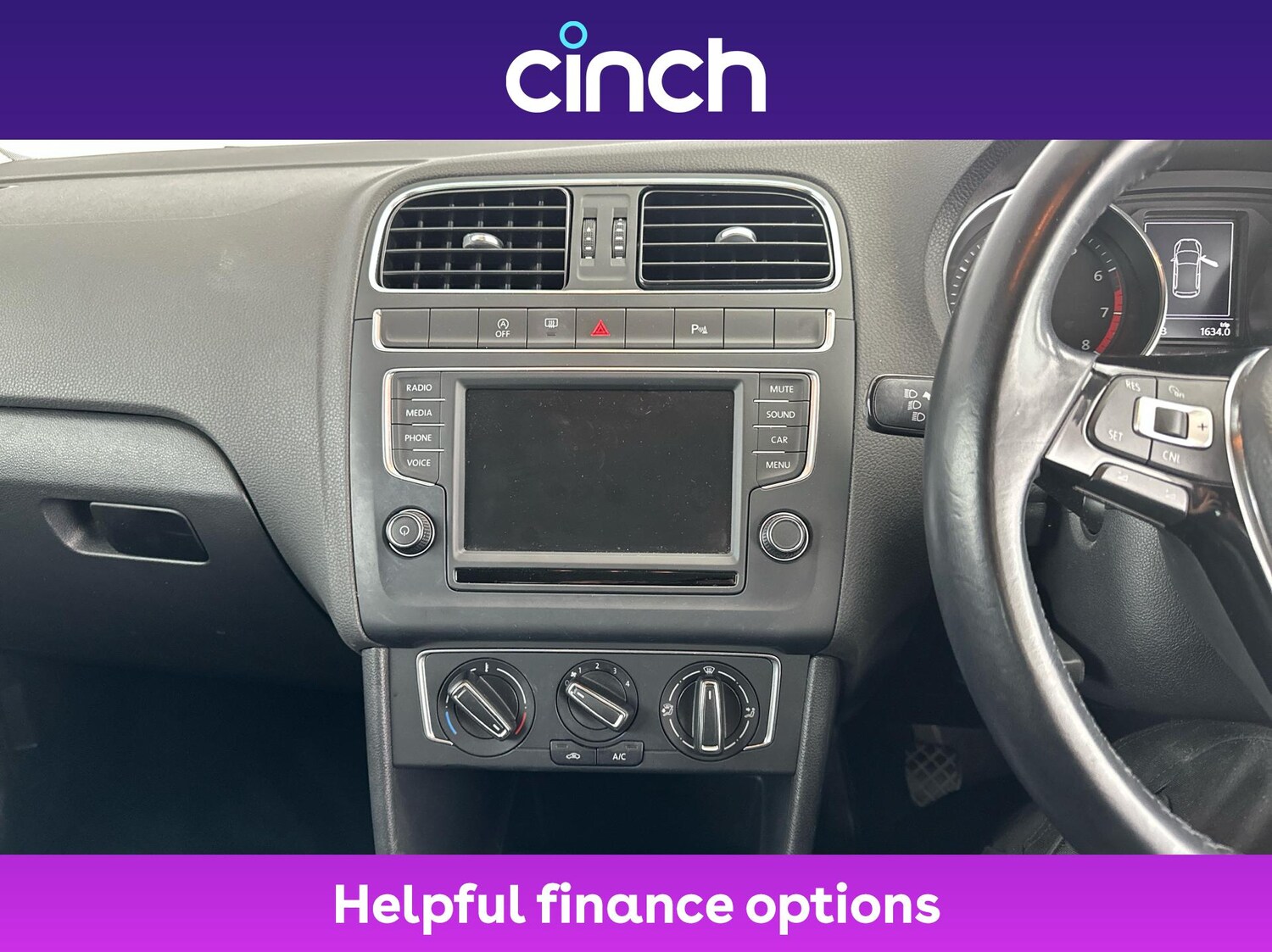 Used Volkswagen Polo 2017 for sale - 76574899: Photo 17