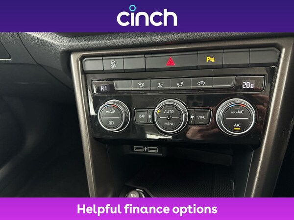 Used Volkswagen T-Roc 2018 for sale - 76318438: Photo 35