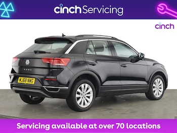 Used Volkswagen T-Roc 2018 for sale - 76318438: Photo 3