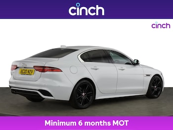 Used Jaguar XE 2020 for sale - 75685555: Photo