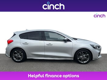 Used Ford Focus 2019 for sale - 76173659: Photo 2