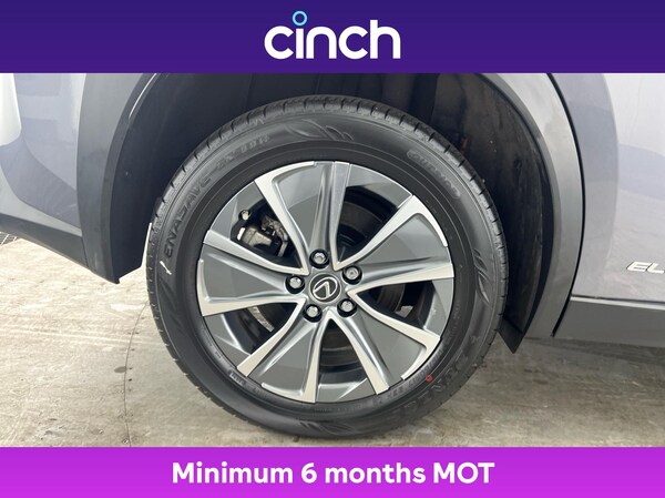 Used Lexus UX 2021 for sale - 76292619: Photo 27