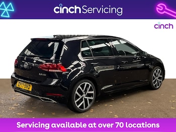 Used Volkswagen Golf 2017 for sale - 76519877: Photo