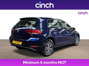 Used Volkswagen Golf 2018 for sale - 75694036: Photo