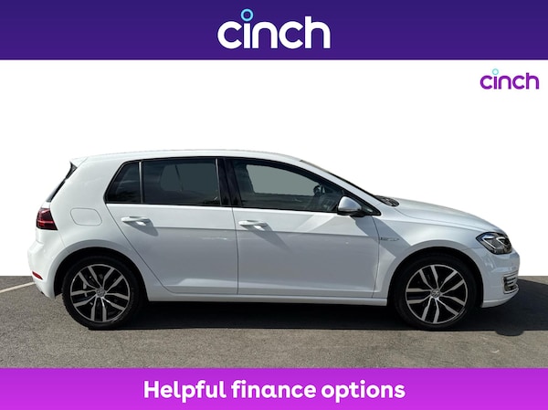 Used Volkswagen Golf 2019 for sale - 76224445: Photo 2