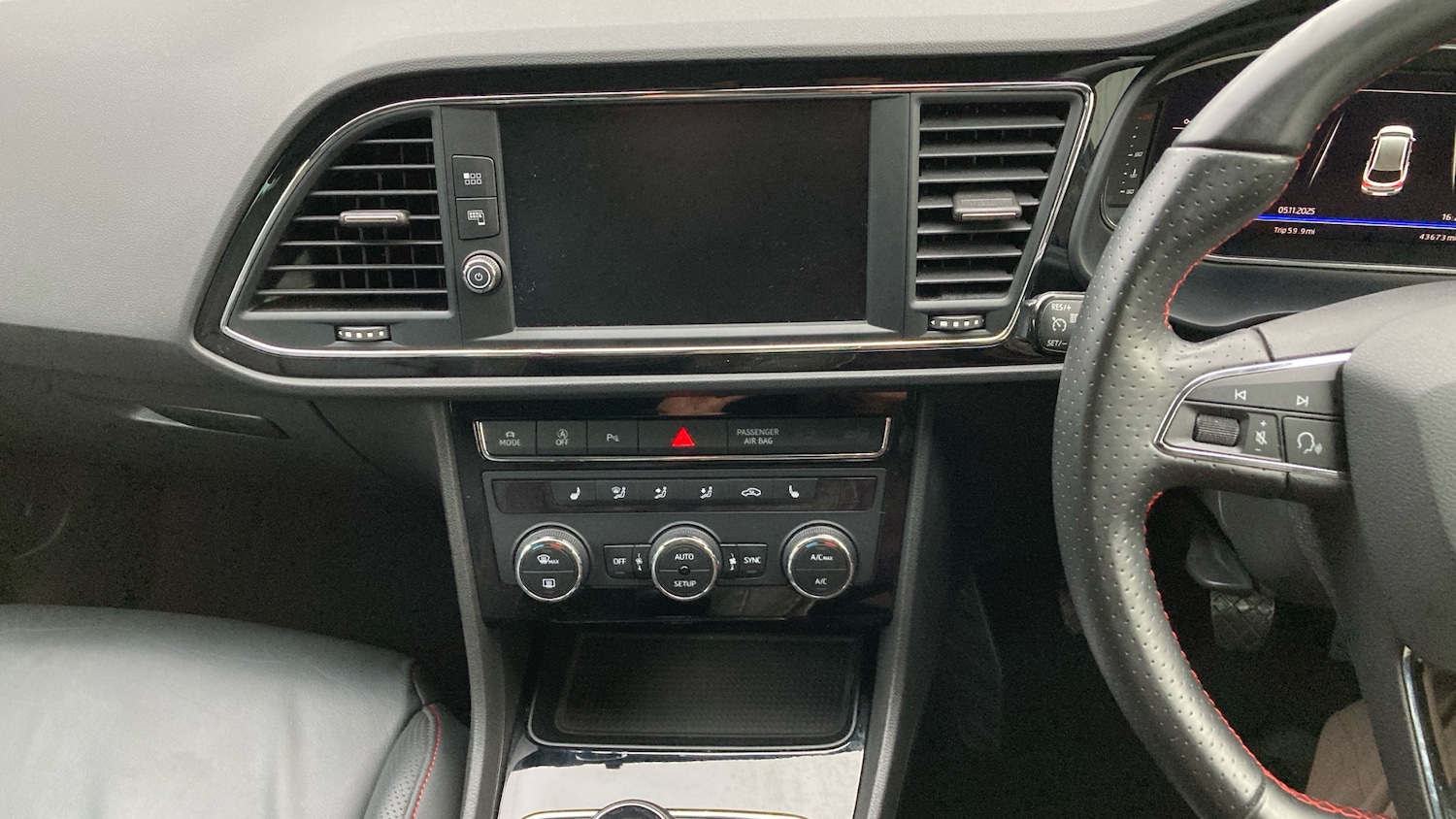 Used SEAT Leon 2019 for sale - 76495539: Photo 17