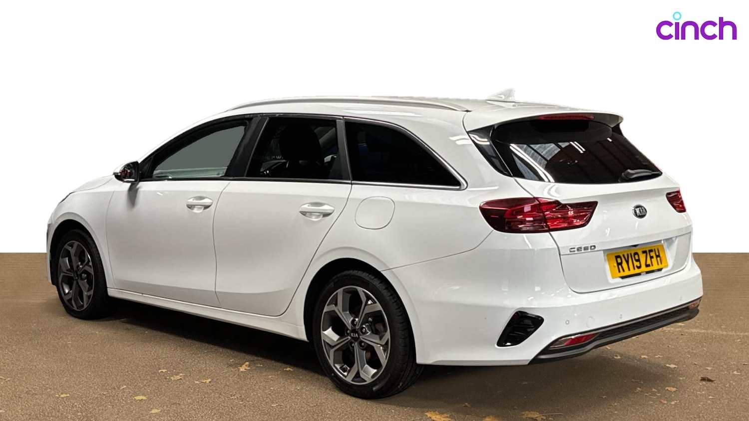 Used Kia Ceed 2019 for sale - 76495596: Photo 2