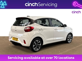 Used Hyundai i10 2023 for sale - 76405583: Photo