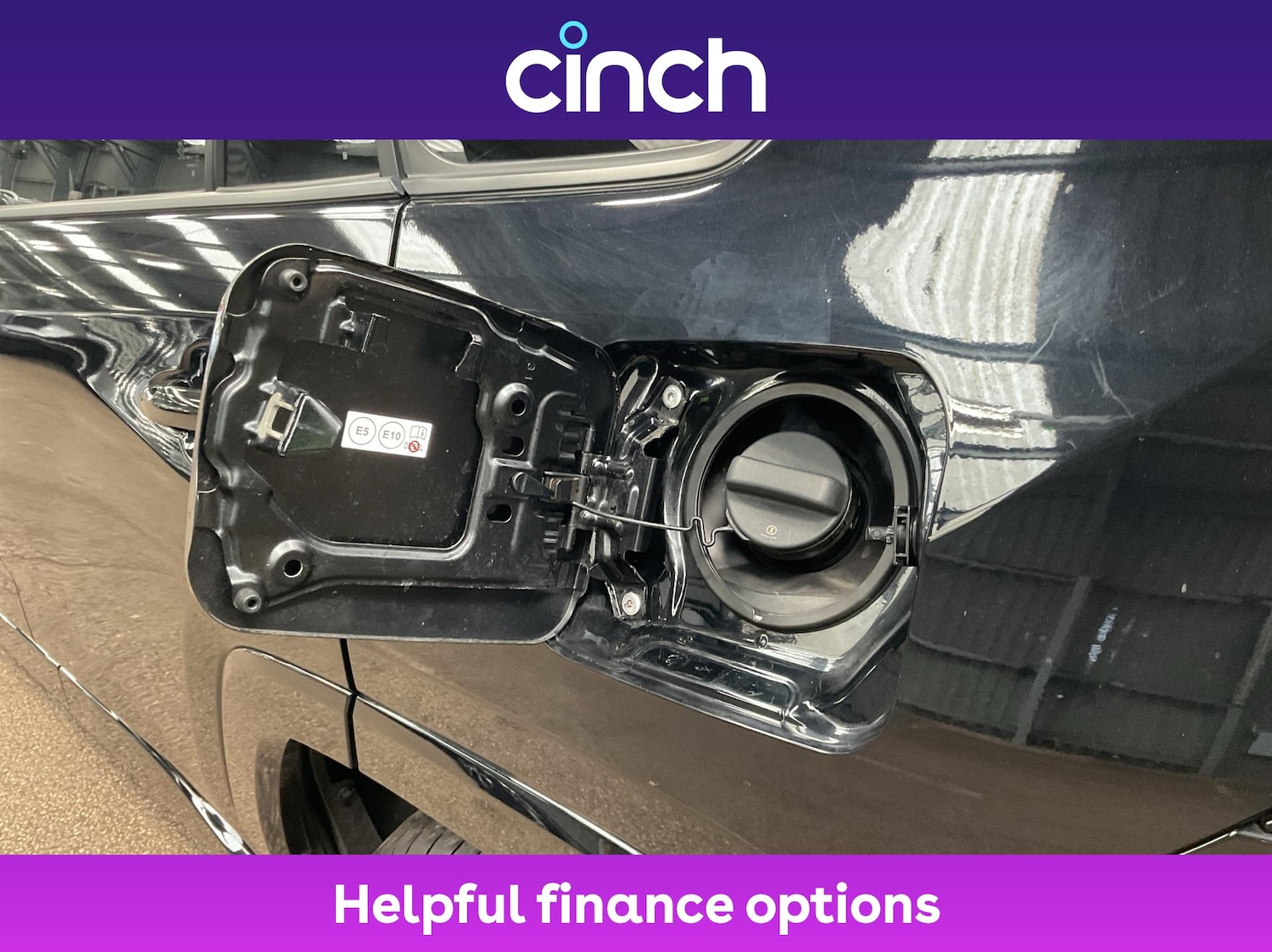 Used Toyota RAV4 2021 for sale - 76603990: Photo 30