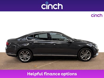 Used Volkswagen Passat 2019 for sale - 76400516: Photo