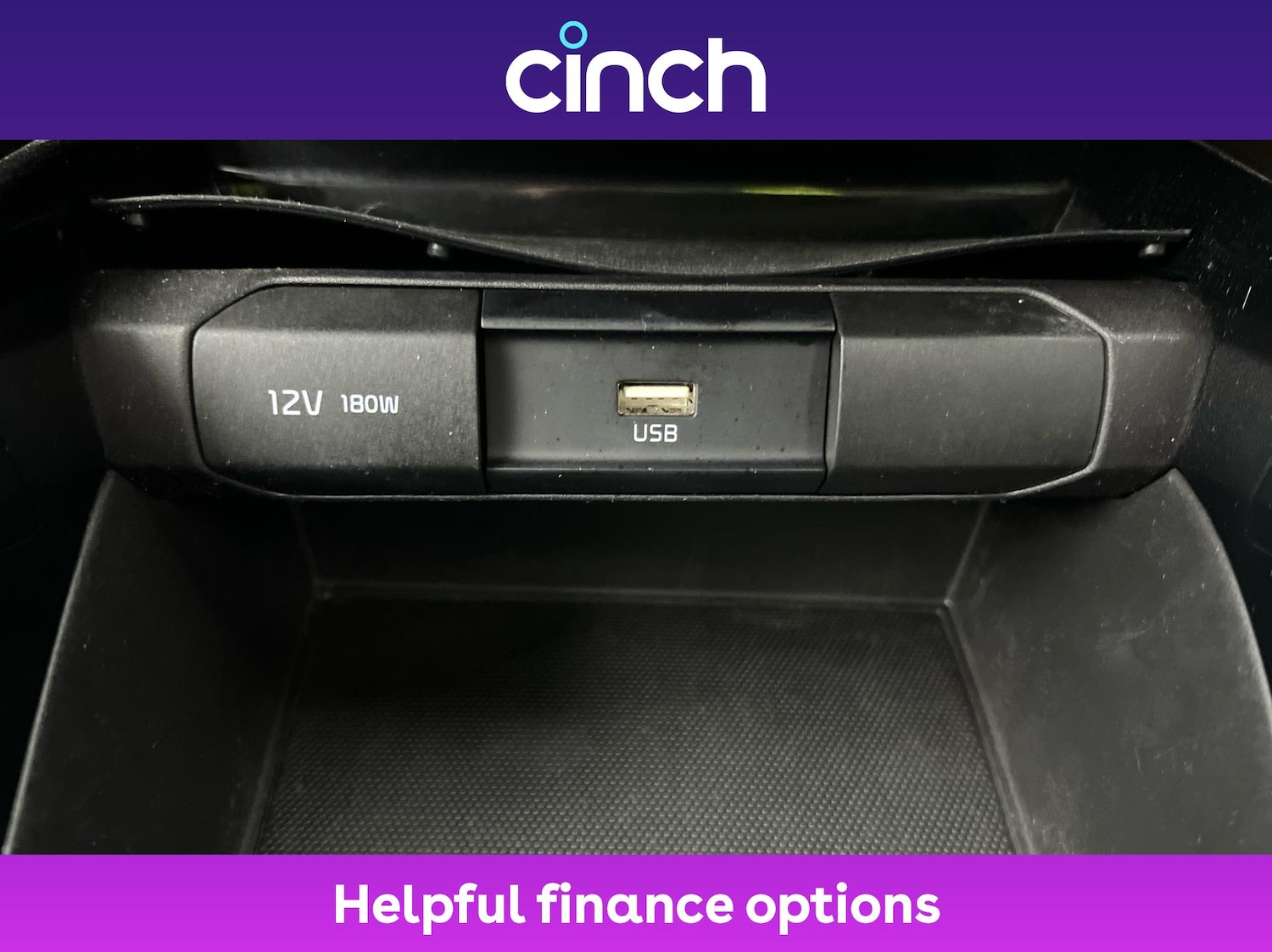 Used Kia Stonic 2021 for sale - 76324242: Photo 35