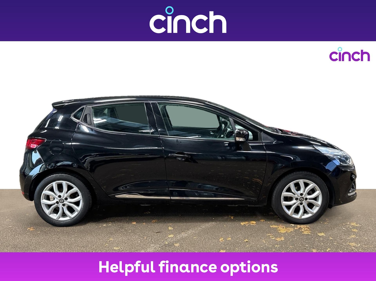 Used Renault Clio 2018 for sale - 76528778: Photo 2