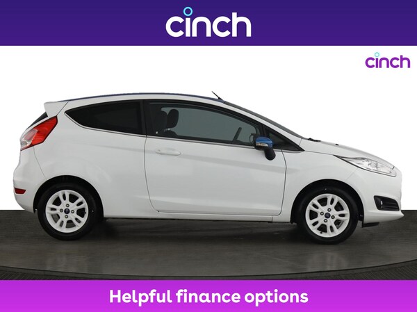 Used Ford Fiesta 2017 for sale - 76324120: Photo 2