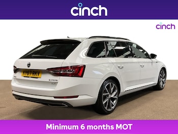 Used Skoda Superb 2017 for sale - 76000224: Photo
