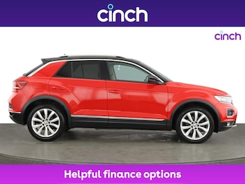 Used Volkswagen T-Roc 2018 for sale - 75685609: Photo