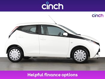 Used Toyota AYGO 2016 for sale - 76545745: Photo