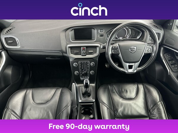 Used Volvo V40 2016 for sale - 76292589: Photo 15