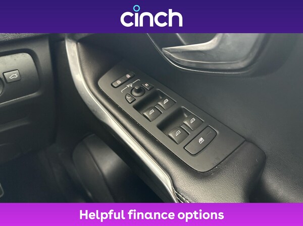 Used Volvo V40 2016 for sale - 76292589: Photo 40