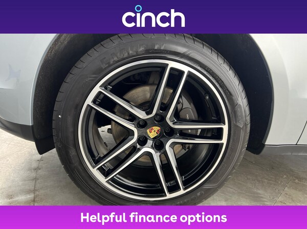 Used Porsche Macan 2019 for sale - 76324240: Photo 24