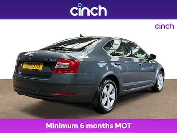 Used Skoda Octavia 2019 for sale - 75643452: Photo