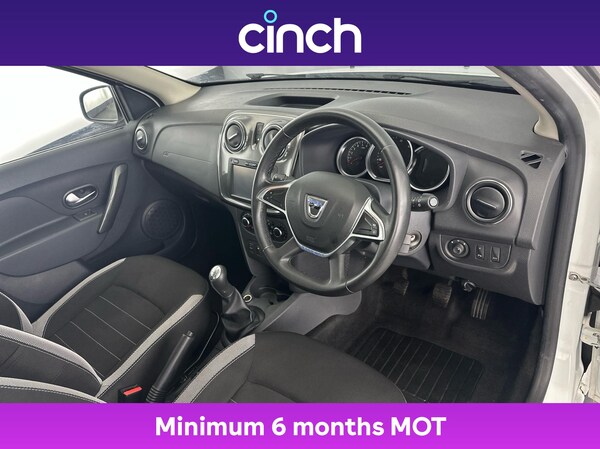 Used Dacia Sandero Stepway 2018 for sale - 76304770: Photo 12