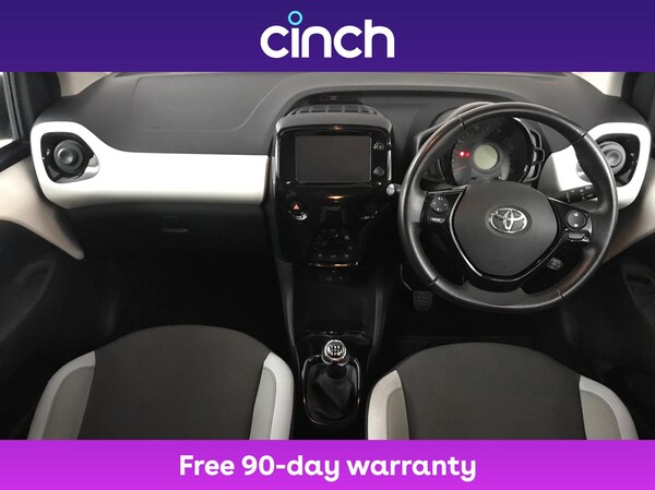 Used Toyota AYGO 2017 for sale - 75717328: Photo 15