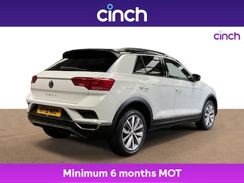 Used Volkswagen T-Roc 2019 for sale - 75938430: Photo