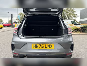 Used Renault Clio 2025 for sale - 79785897: Photo
