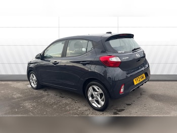 Used Hyundai i10 2021 for sale - 76426232: Photo