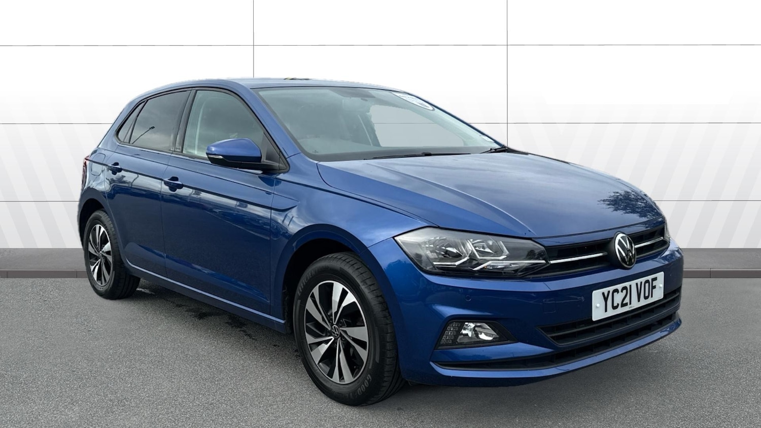 Used Volkswagen Polo 2021 for sale - 76637606: Photo 1