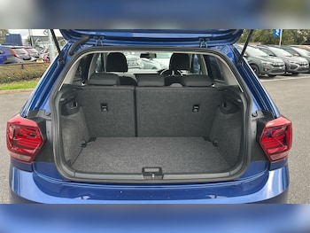 Used Volkswagen Polo 2021 for sale - 76637606: Photo