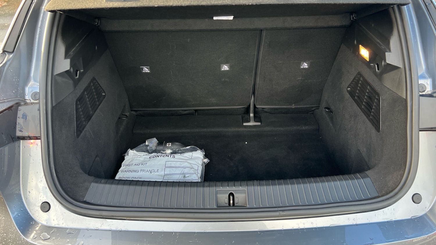 Used Renault Megane E Tech 2022 for sale - 76707142: Photo 4