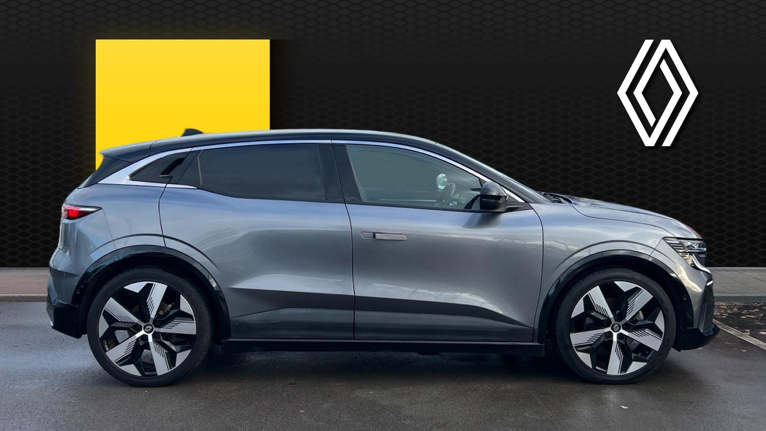 Used Renault Megane E Tech 2022 for sale - 76707142: Photo 5