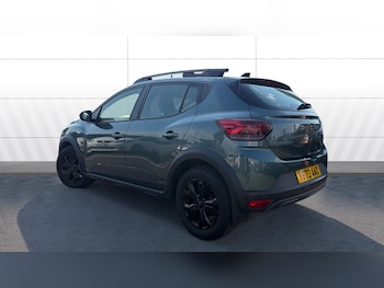 Used Dacia Sandero Stepway 2023 for sale - 79042519: Photo